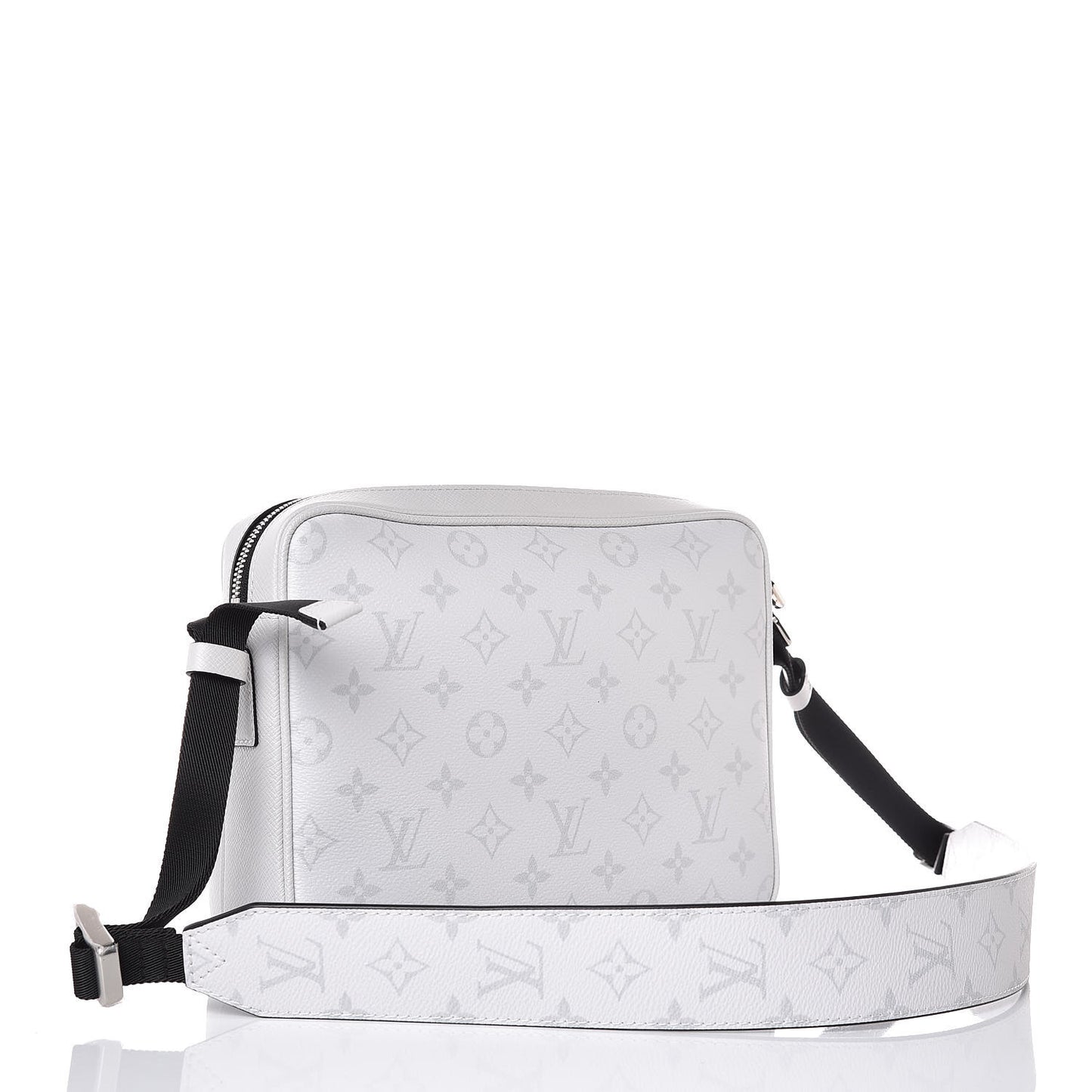 louis vuitton messenger bag 